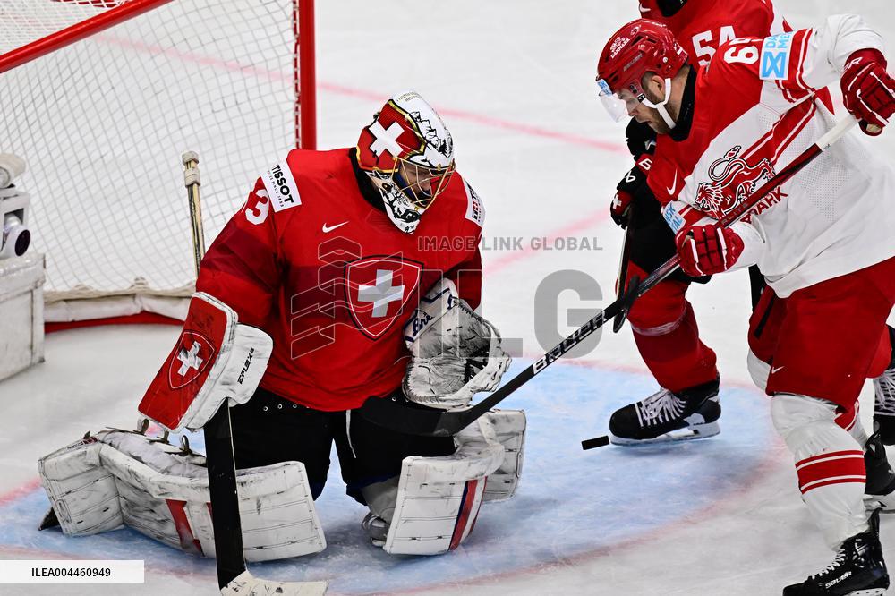 ICE HOCKEY WC SEMI FINAL SWITZERLAND-DENMARK