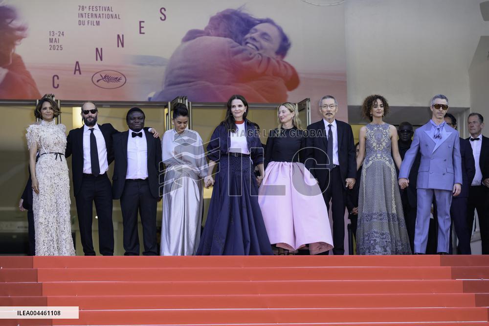 Cannes Closing Ceremony Red Carpet NG