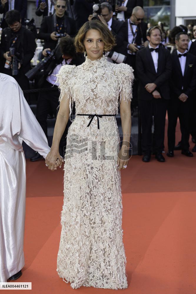 Cannes Closing Ceremony Red Carpet NG