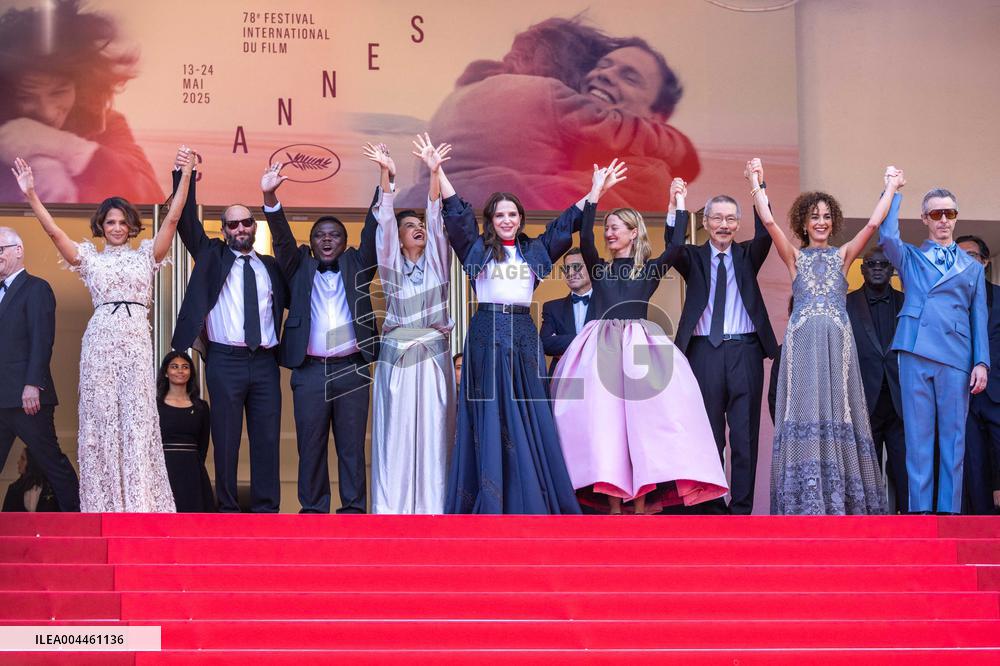 Cannes - Closing Ceremony Red Carpet