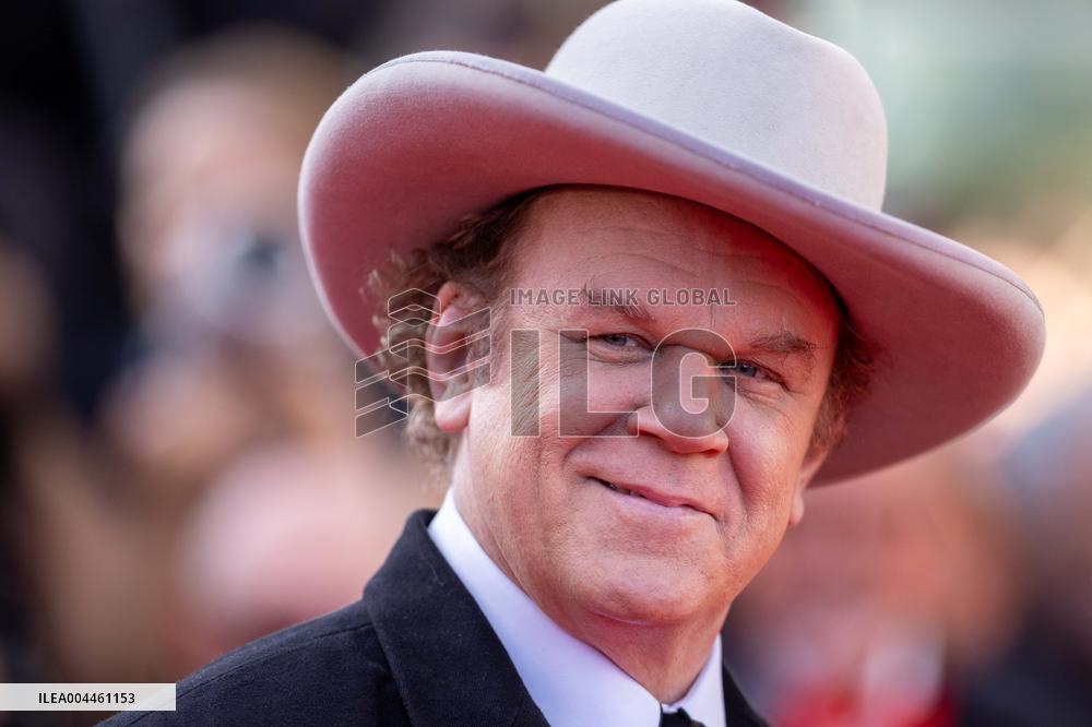 Cannes - Closing Ceremony Red Carpet