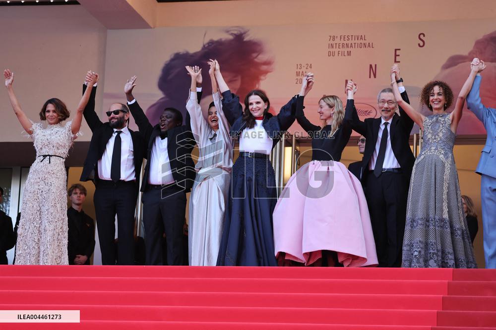 Cannes - Closing Ceremony Red Carpet