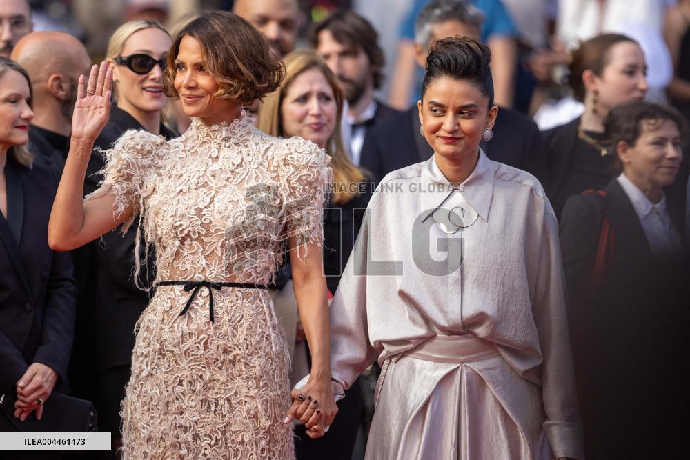 Cannes - Closing Ceremony Red Carpet