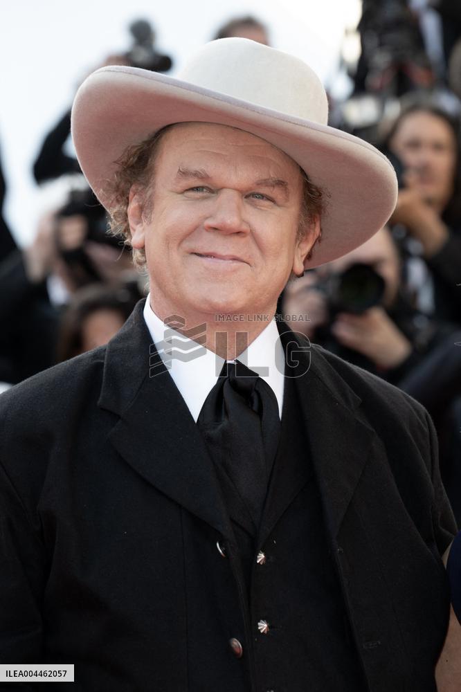 Cannes - Closing Ceremony Red Carpet DN