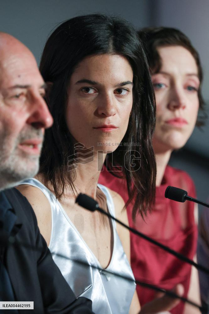 CANNES : "Colours Of Time" (La Venue de l'avenir) Press Conference - The 78th Annual Cannes Film Festival