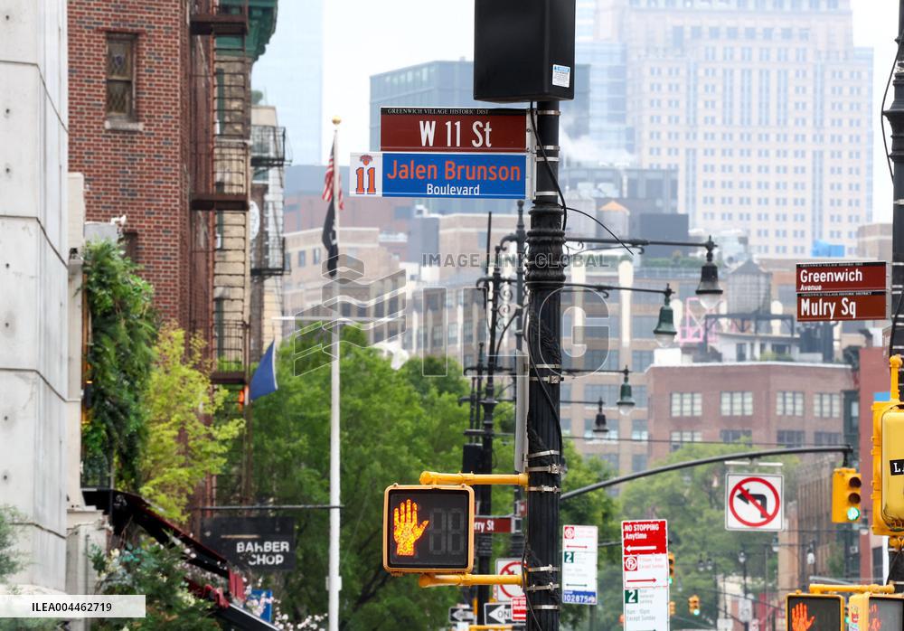 NYC and Department of Transportation honoring New York Knicks