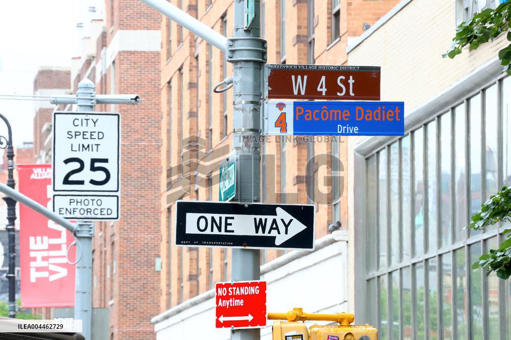 NYC and Department of Transportation honoring New York Knicks