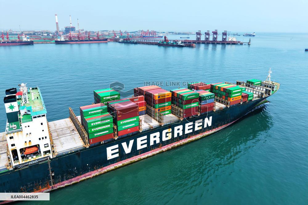 Port Container Trade