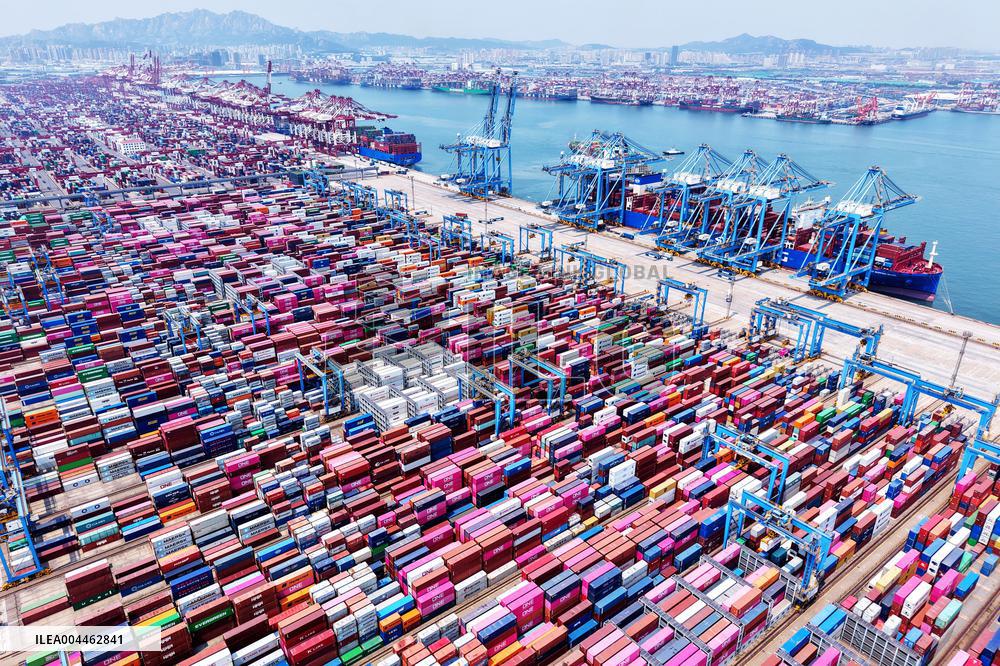 Port Container Trade