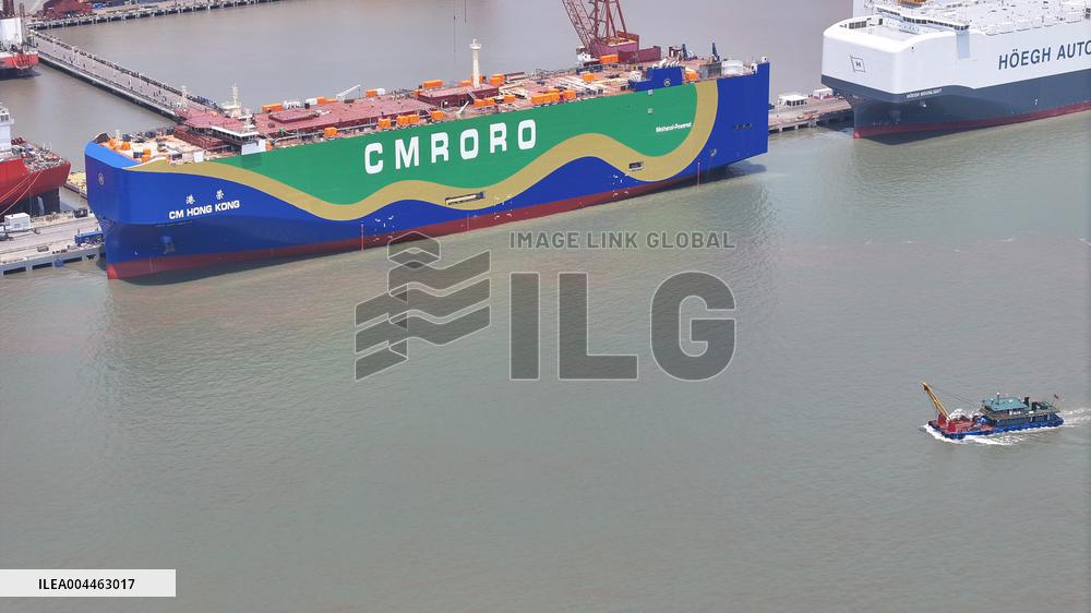 World First 9,300-vehicle Methanol Dual-fuel Powered Vehicle Roll-on/roll-off Ship