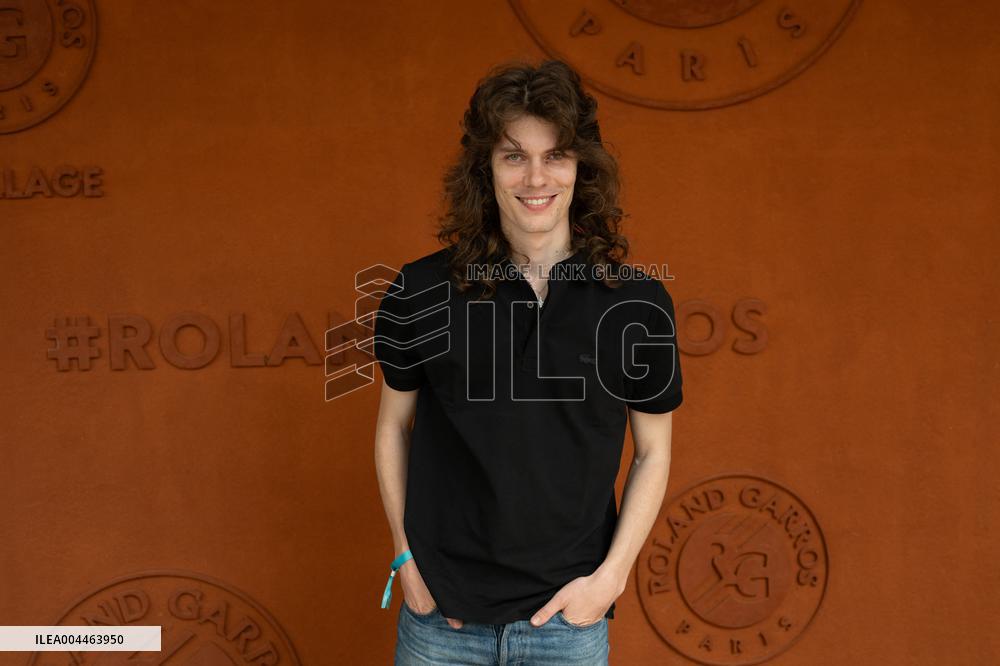 Roland Garros - VIP at the Village