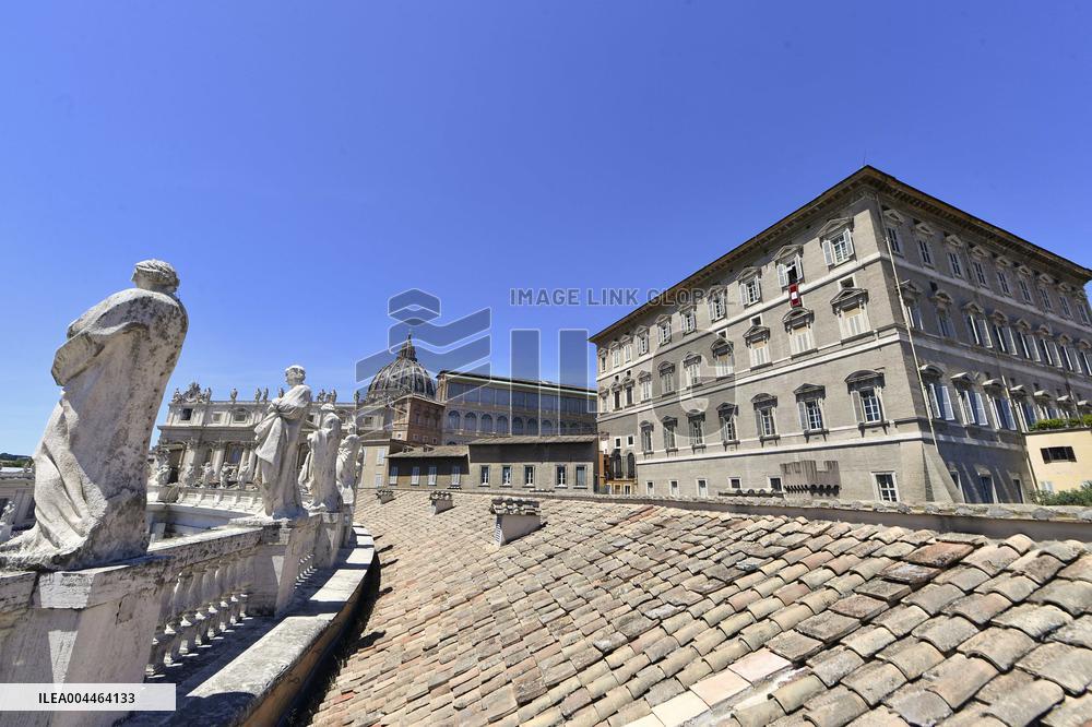 Pope Leo XIV Delivers His Blessing To The Faithful - Vatican