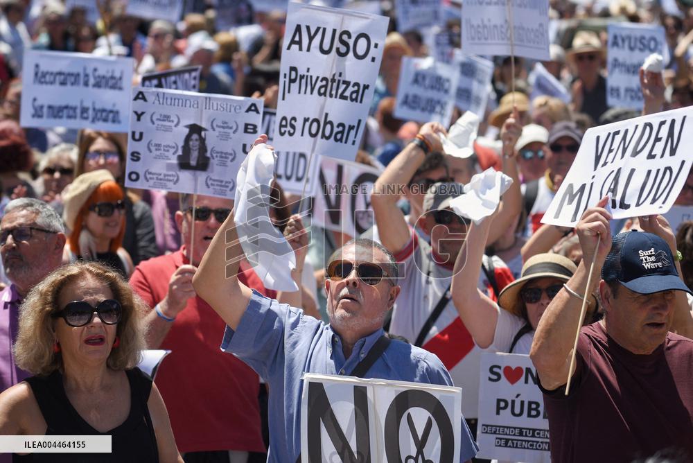 Rally For Public Health Care - Madrid