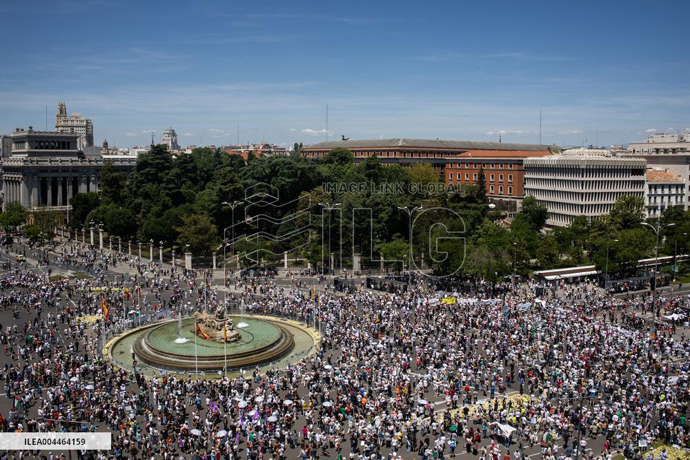 Rally For Public Health Care - Madrid