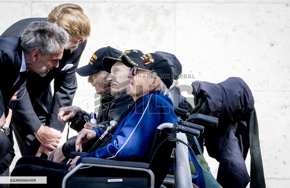 King Willem-Alexander At Memorial Day - Margraten