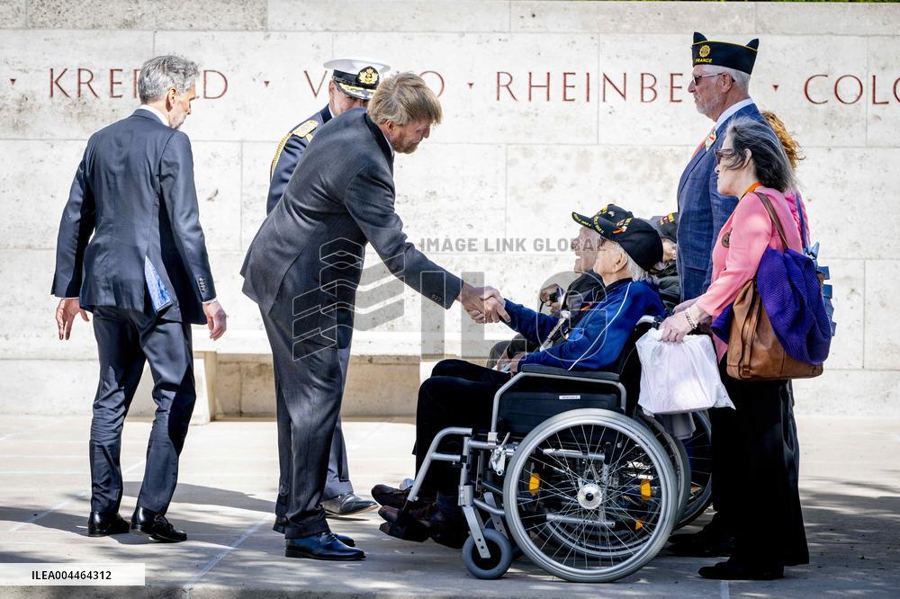 King Willem-Alexander At Memorial Day - Margraten