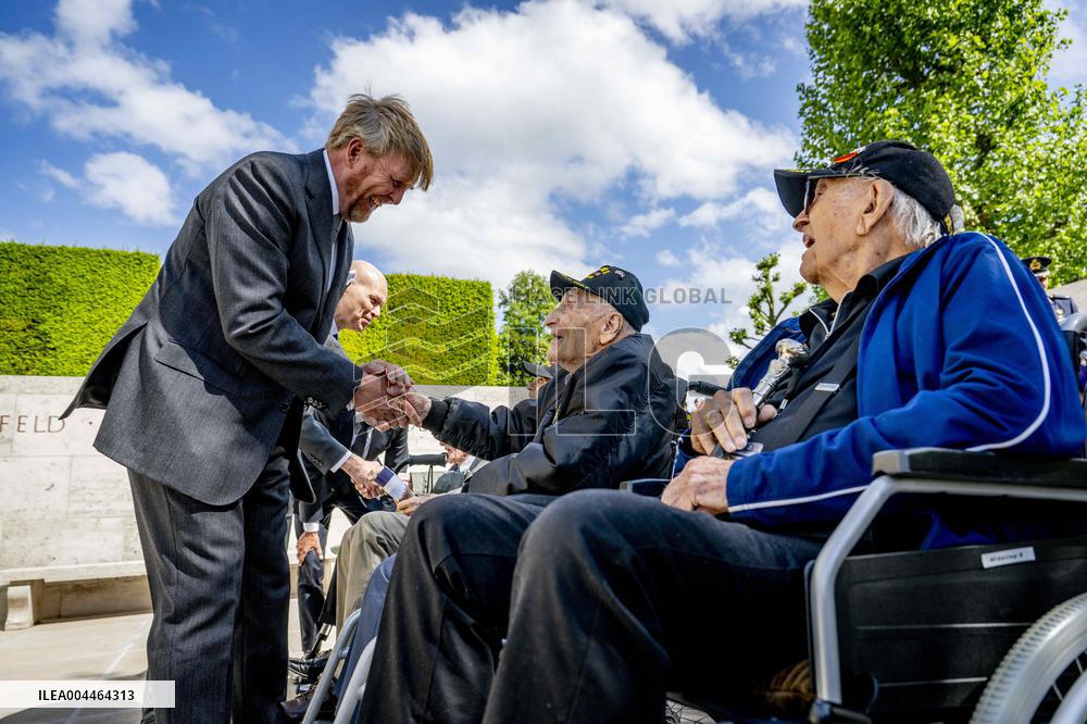 King Willem-Alexander At Memorial Day - Margraten