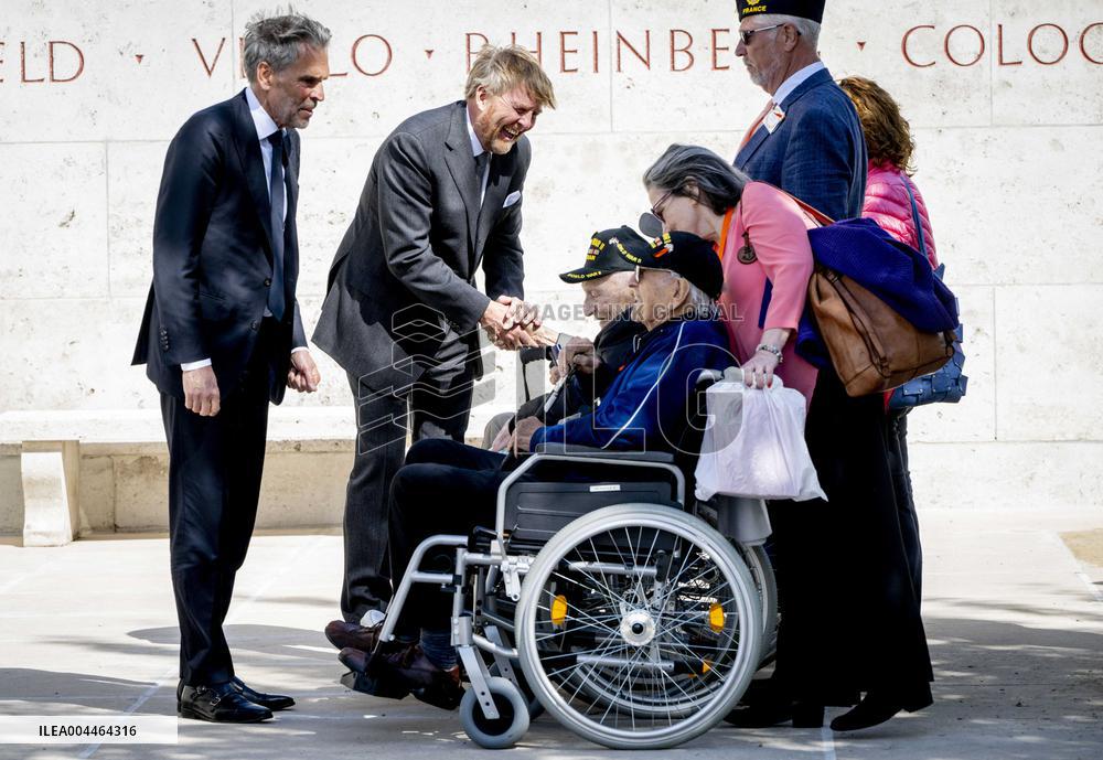 King Willem-Alexander At Memorial Day - Margraten