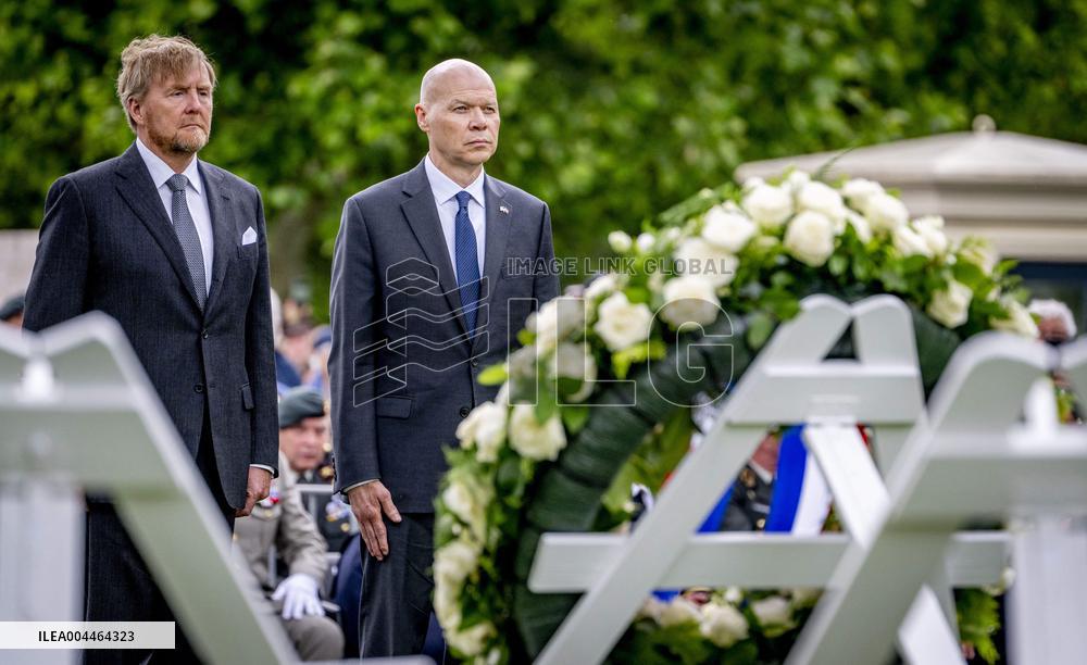 King Willem-Alexander At Memorial Day - Margraten