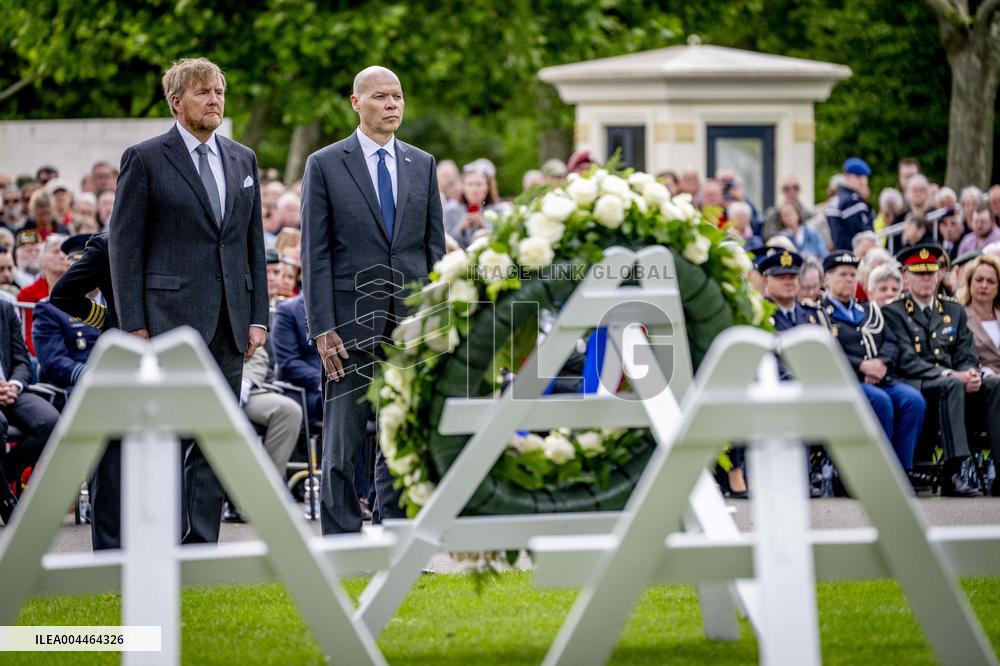 King Willem-Alexander At Memorial Day - Margraten