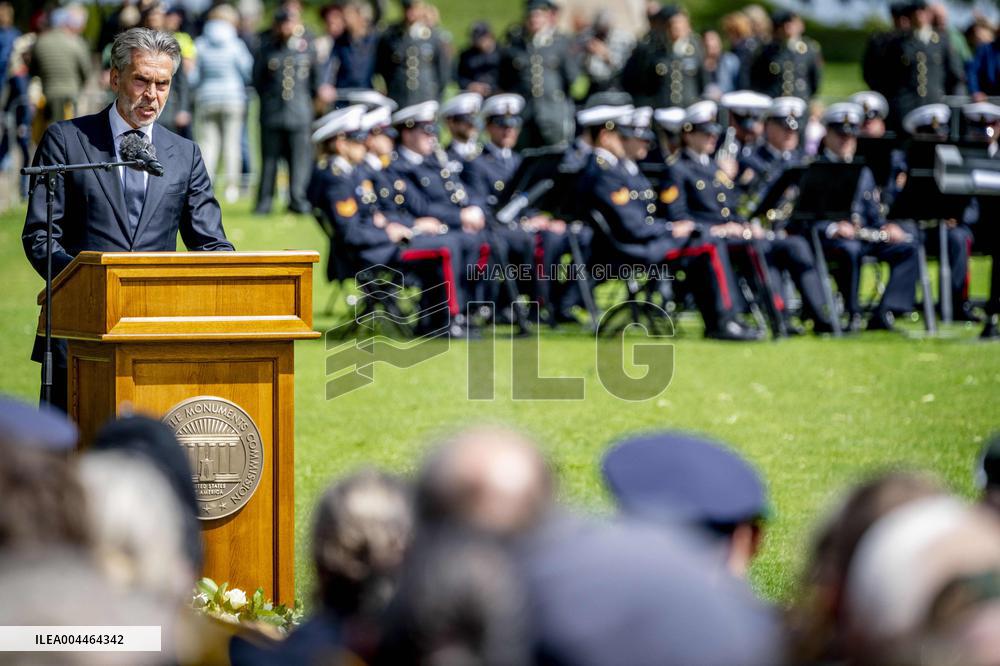King Willem-Alexander At Memorial Day - Margraten
