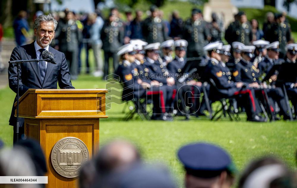 King Willem-Alexander At Memorial Day - Margraten