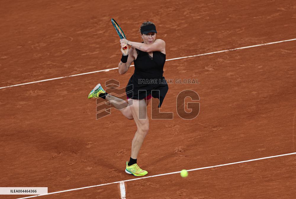 Roland Garros - Women s single - Qinwen vs Pavlyuchenkova