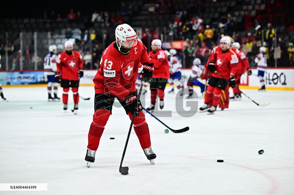 ICE HOCKEY WC GOLD MEDAL GAME SWITZERLAND-USA