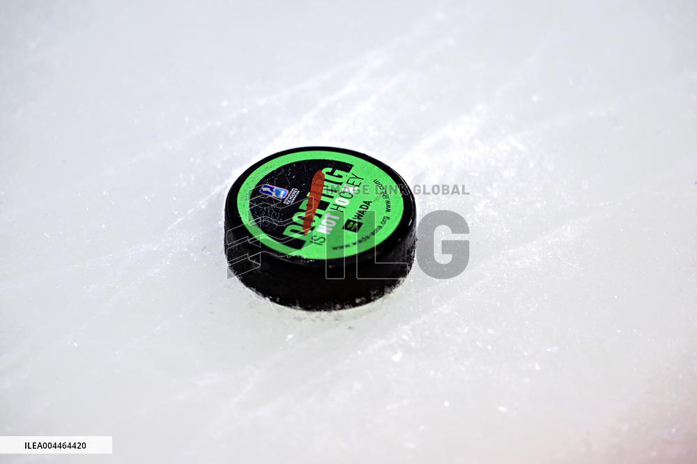 ICE HOCKEY WC GOLD MEDAL GAME SWITZERLAND-USA