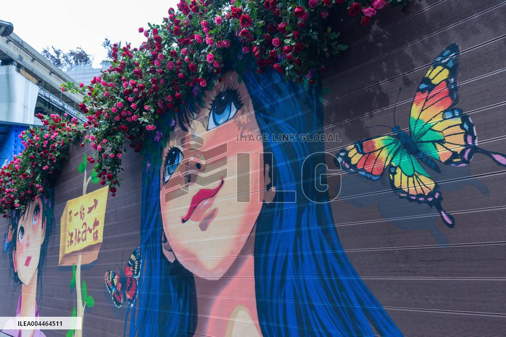 Public Spaces Art Ecology in Chongqing