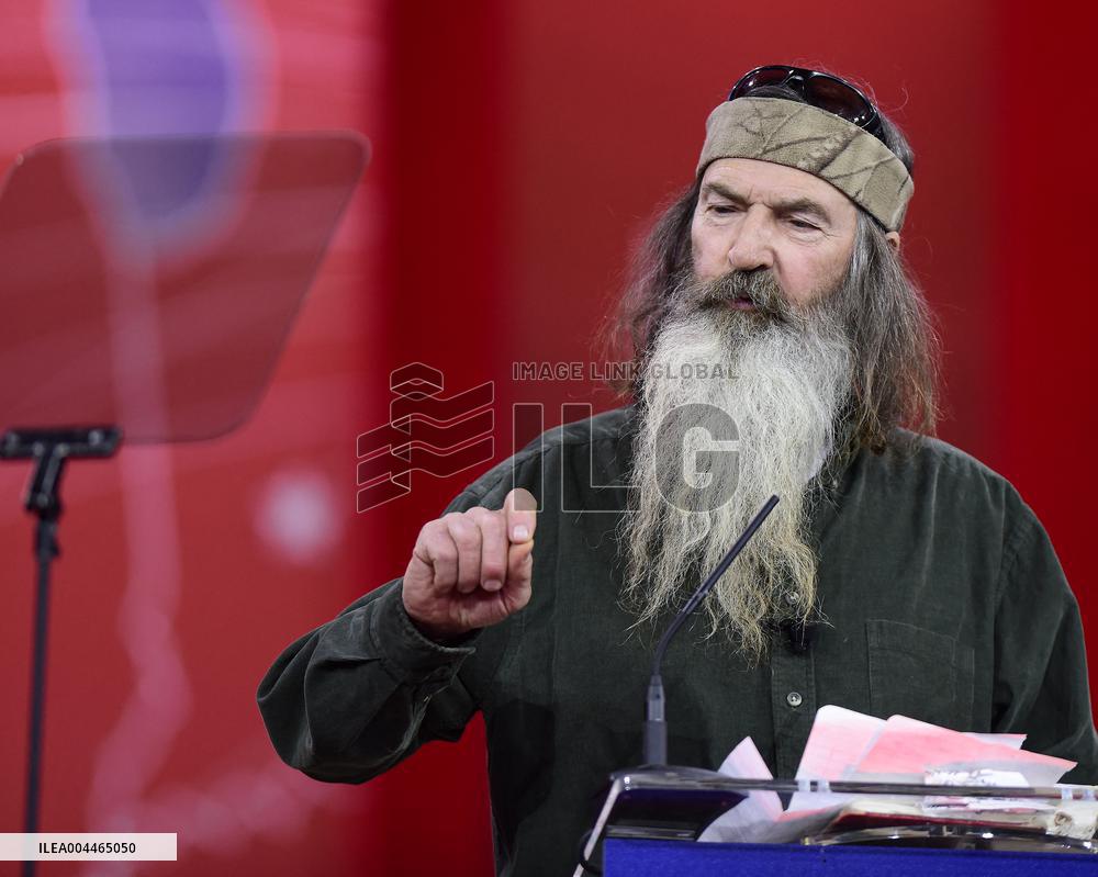 Phil Robertson Speaks at CPAC