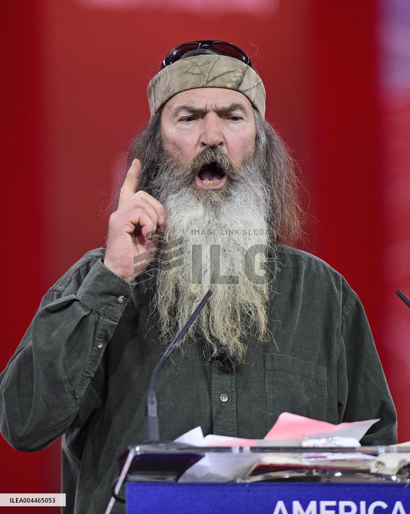 Phil Robertson Speaks at CPAC