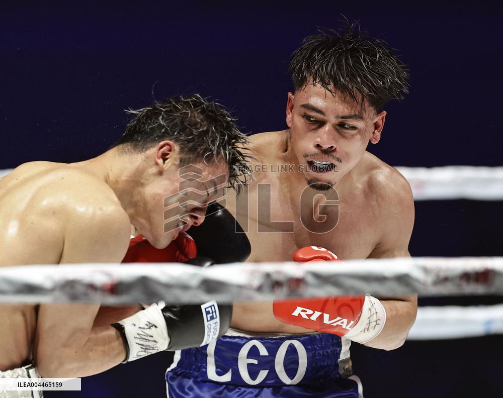 Boxing: IBF featherweight title match