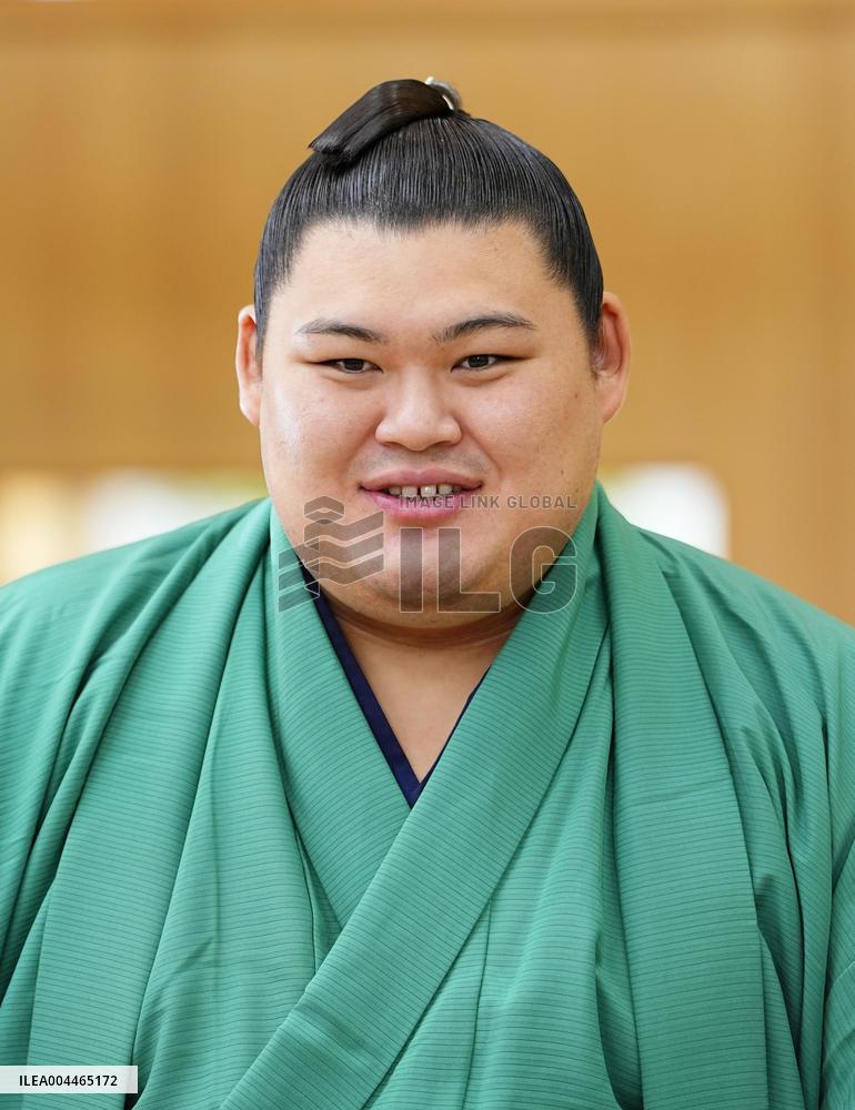 Sumo: Summer Grand Sumo Tournament