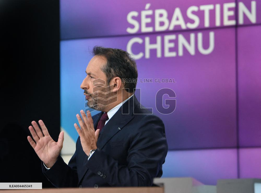 Sebastien Chenu On Dimanche En Politique - Paris