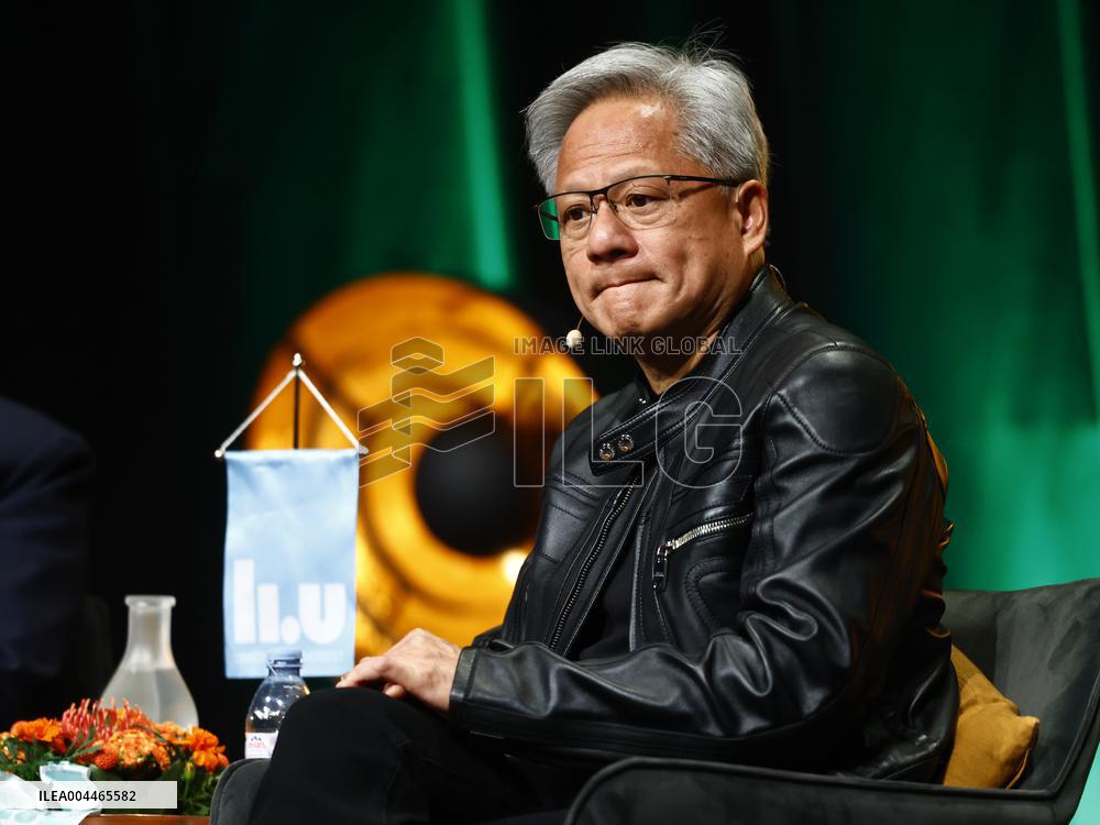 JENSEN HUANG HONORARY DOCTORATE LINKÖPING