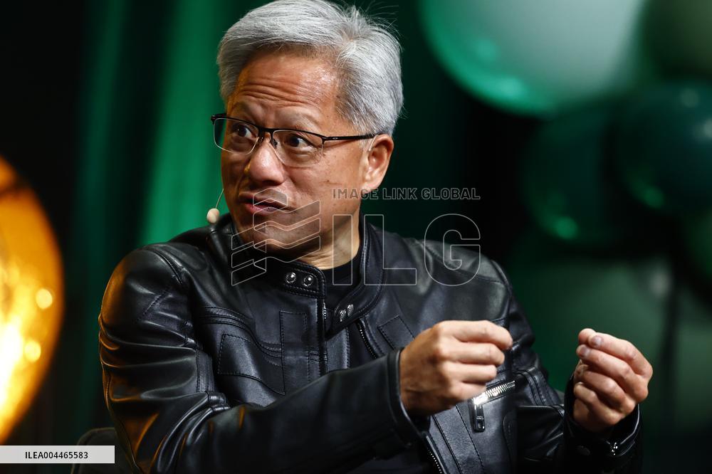 JENSEN HUANG HONORARY DOCTOR LINKÖPING