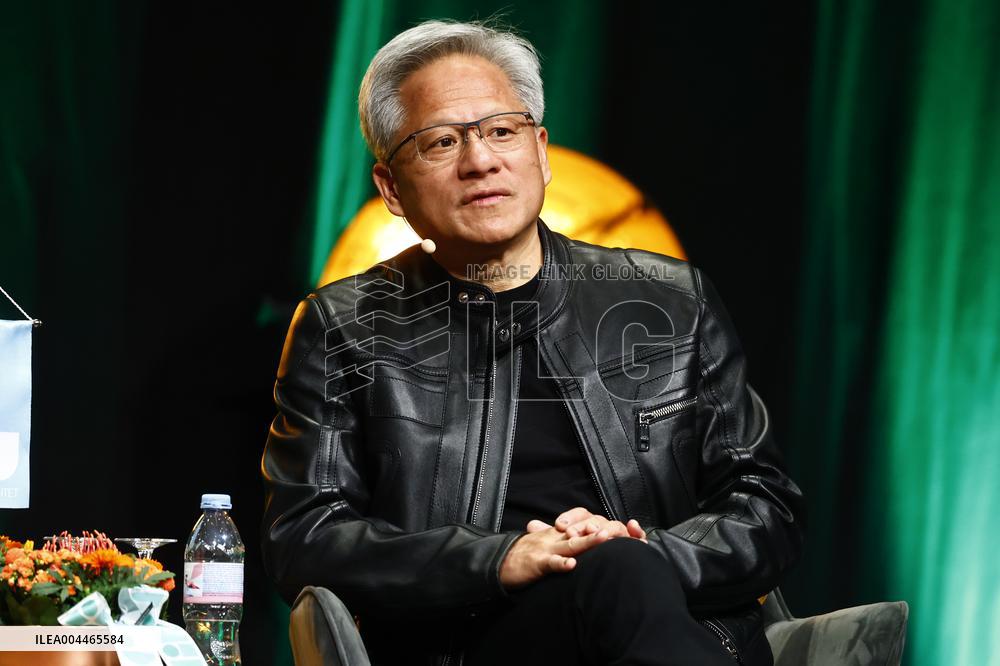 JENSEN HUANG HONORARY DOCTOR LINKÖPING