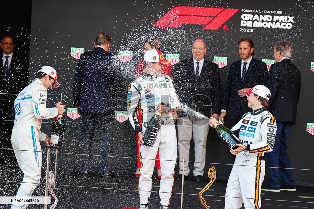 Royals At Monaco Grand Prix Podium - Monte Carlo