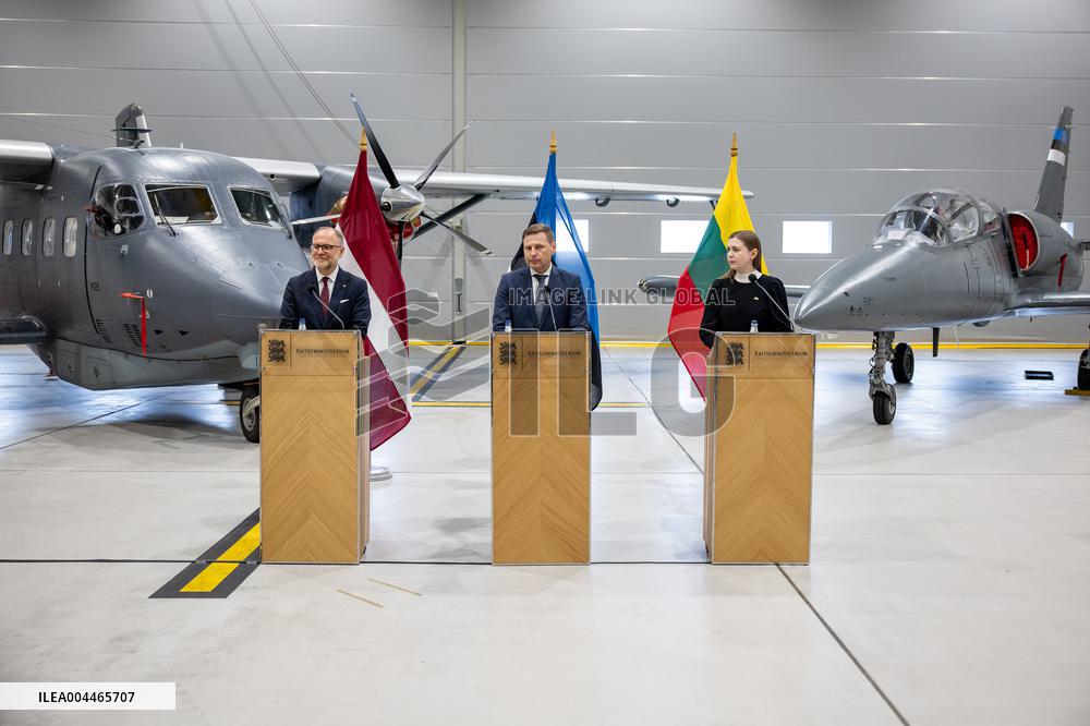 The Baltic defense ministers in Estonia