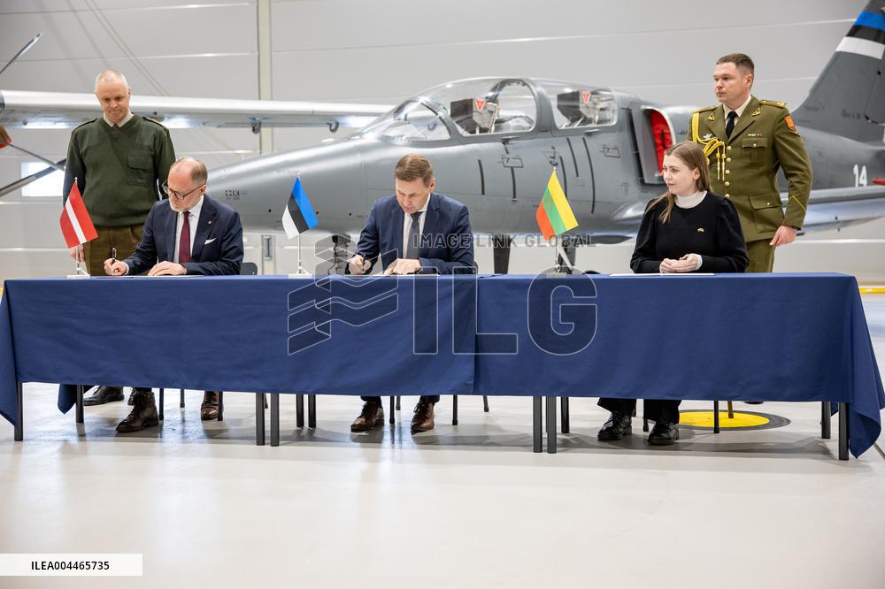 The Baltic defense ministers in Estonia