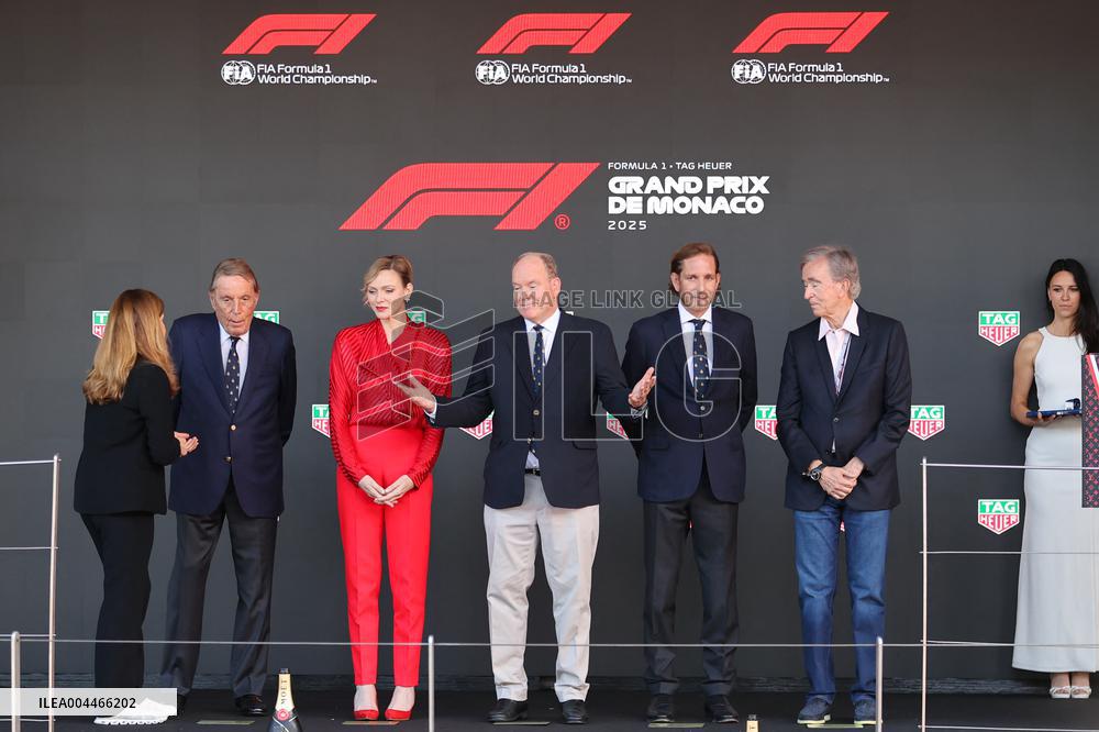 Royals At Monaco Grand Prix Podium - Monte Carlo