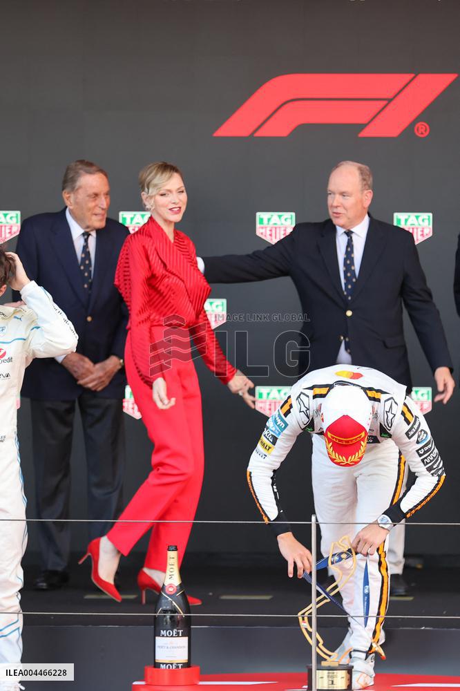 Royals At Monaco Grand Prix Podium - Monte Carlo