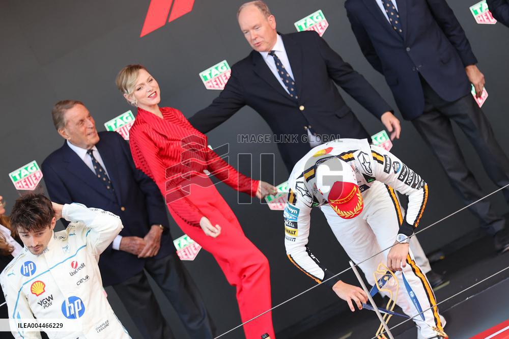 Royals At Monaco Grand Prix Podium - Monte Carlo