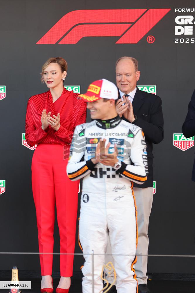 Royals At Monaco Grand Prix Podium - Monte Carlo