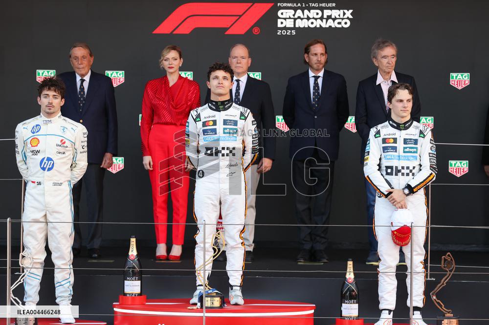 Royals At Monaco Grand Prix Podium - Monte Carlo