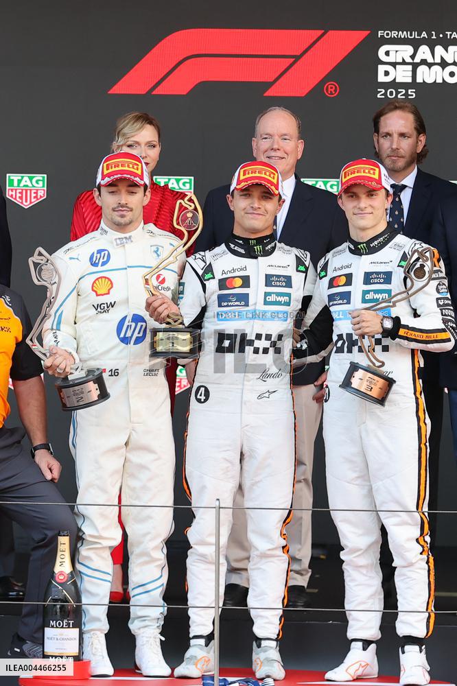 Royals At Monaco Grand Prix Podium - Monte Carlo