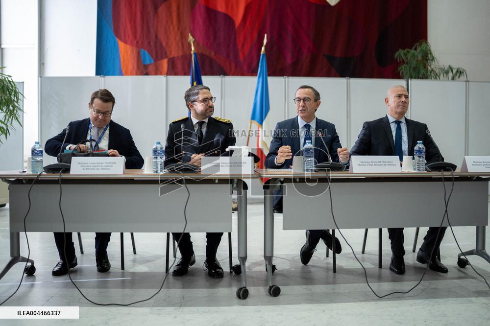 Bruno Retailleau reveals the outlines of his fight against Islamism - Nanterre AJ