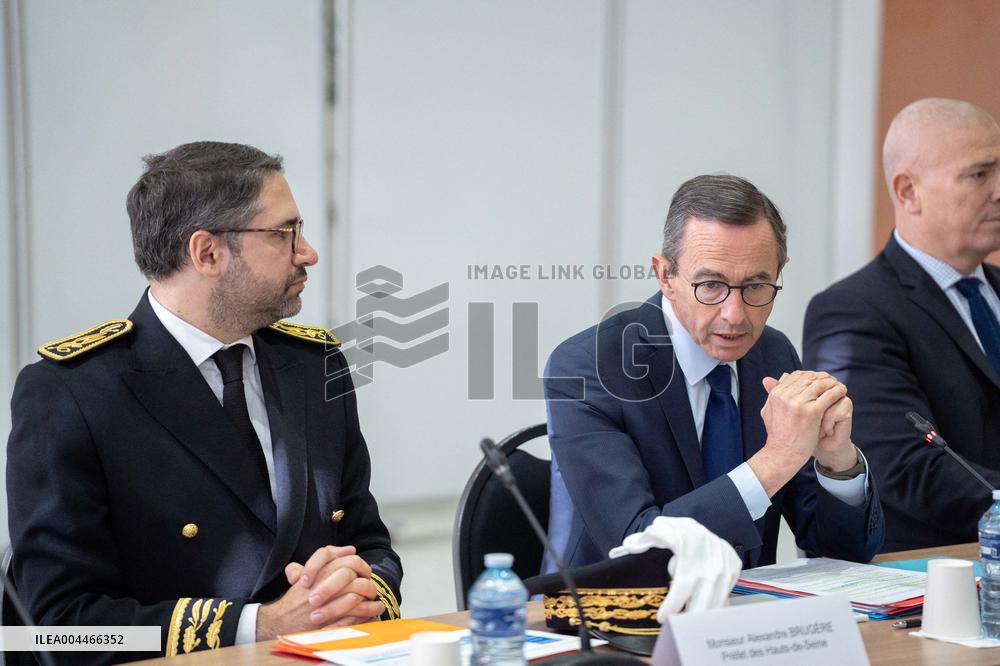 Bruno Retailleau reveals the outlines of his fight against Islamism - Nanterre AJ