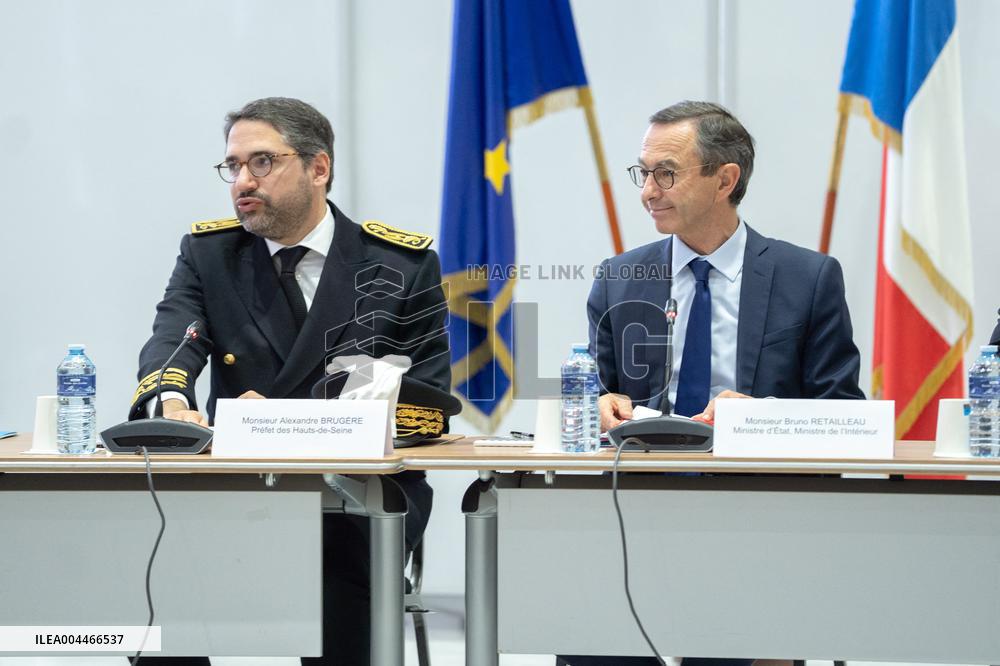 Bruno Retailleau reveals the outlines of his fight against Islamism - Nanterre AJ